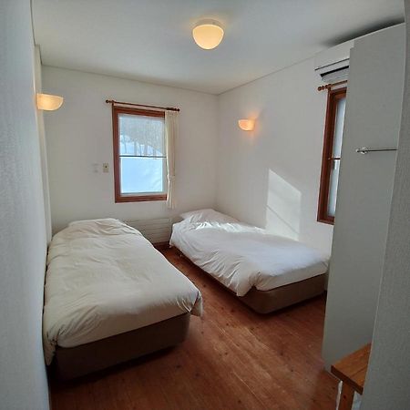 Pension Gooseberry Фурано Экстерьер фото