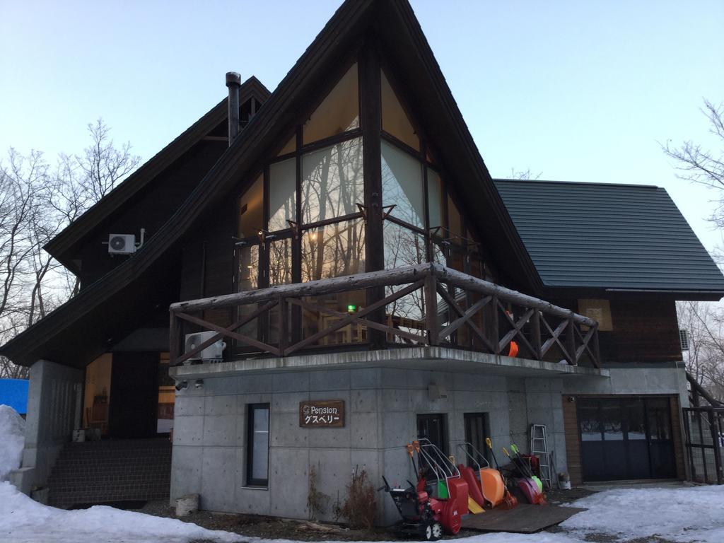 Pension Gooseberry Фурано Экстерьер фото